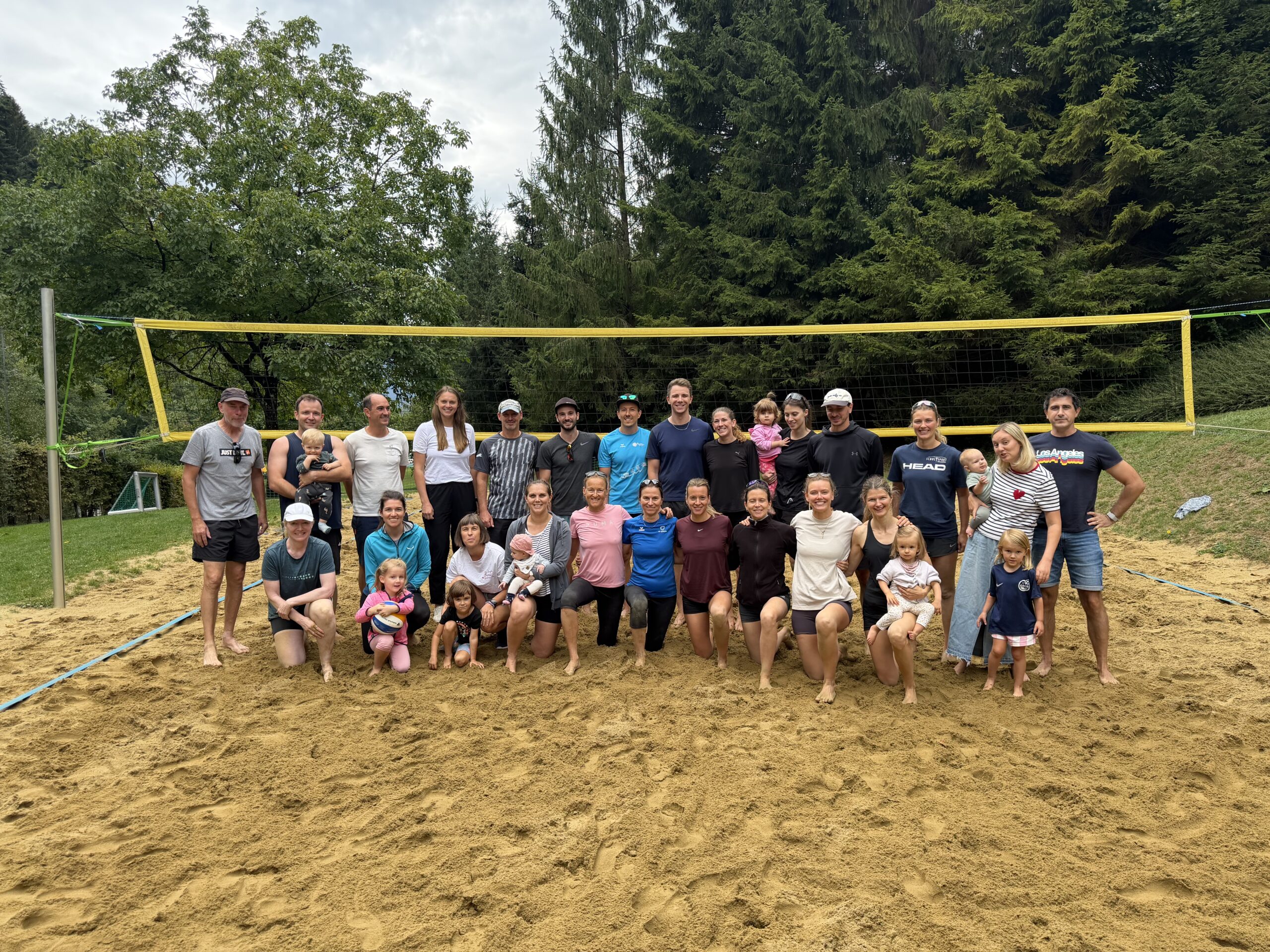 Volleyball-Sommerfest im Schwimmbad in der Riebe